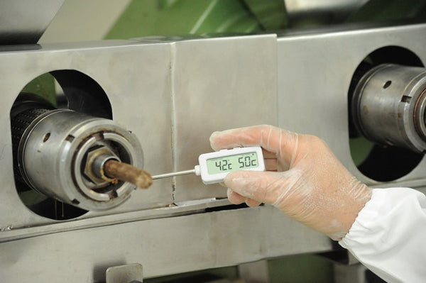 O que é prensagem a frio?