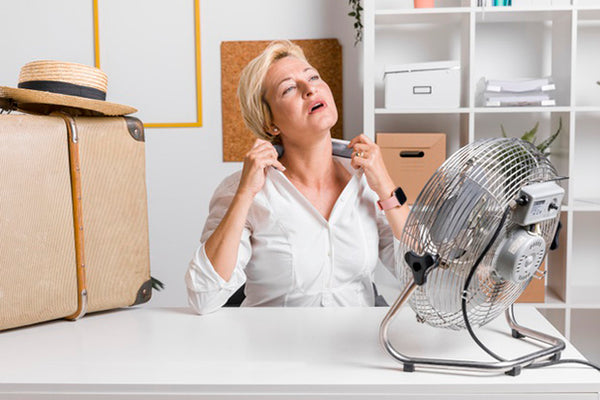 Saiba como amenizar as ondas de calor causadas pela menopausa